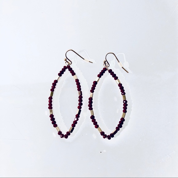 FRANCESCA’S COLLECTION EARRINGS - Picture 2 of 3